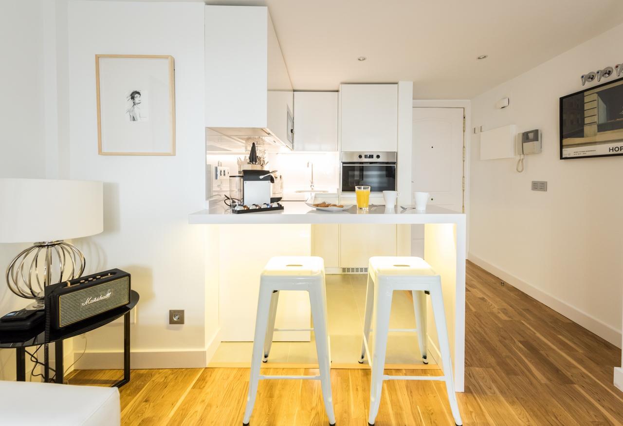 Latina Suite Madrid Eksteriør bilde