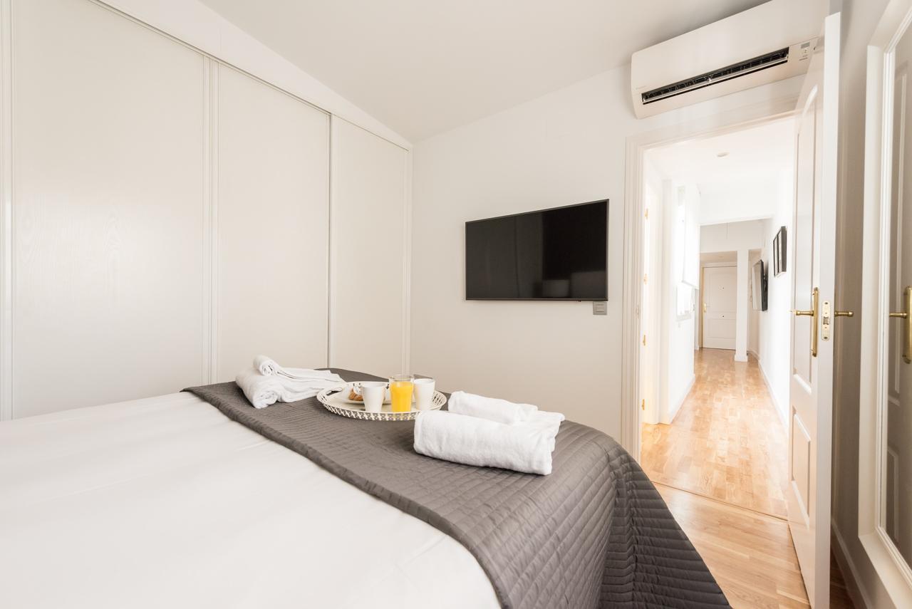 Latina Suite Madrid Eksteriør bilde