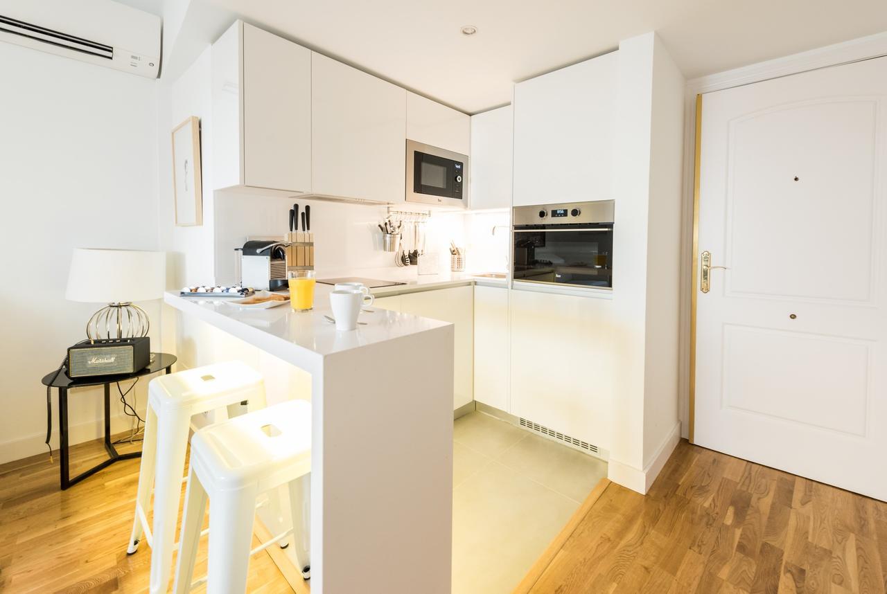 Latina Suite Madrid Eksteriør bilde